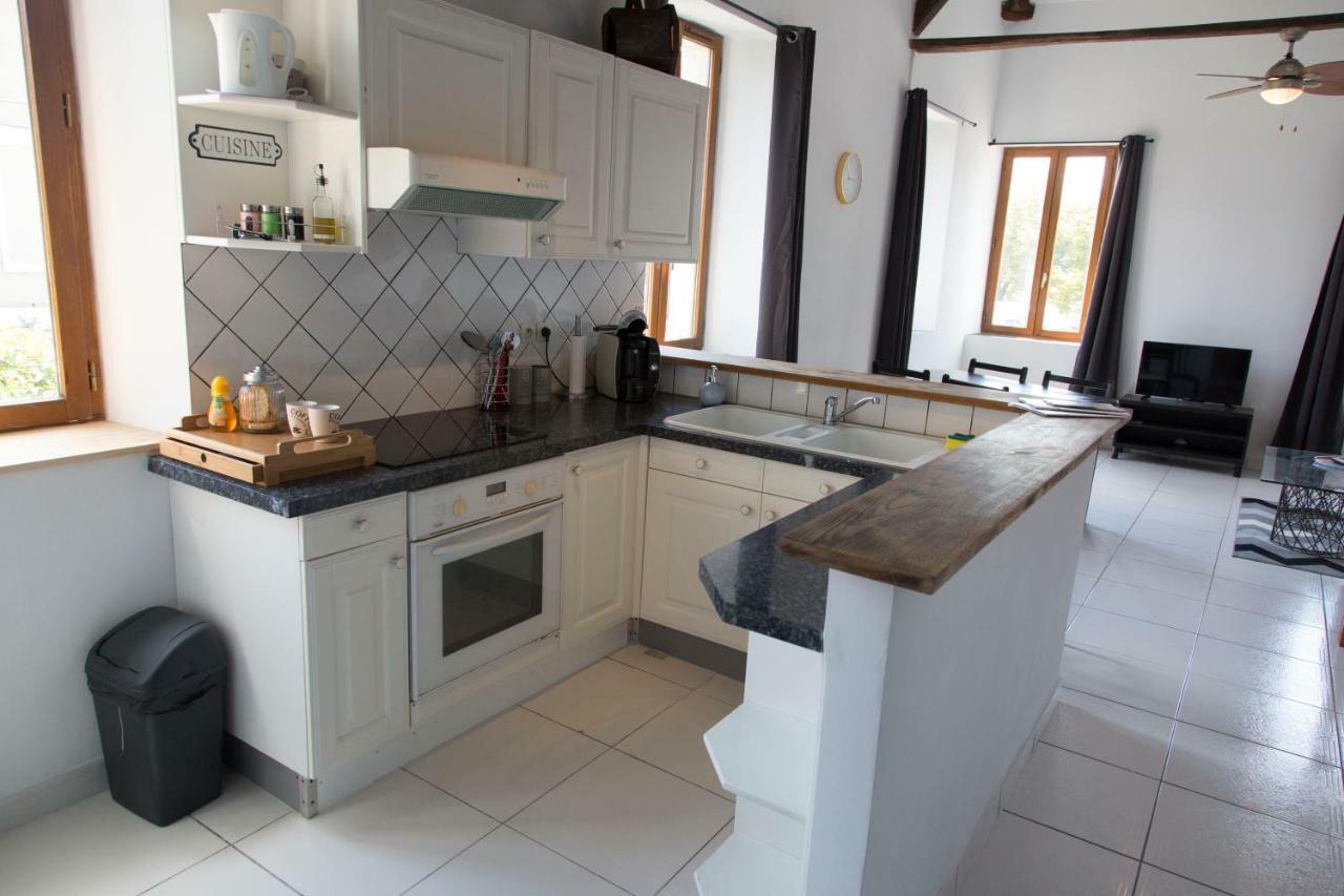 شقة Duplex De Charmes N°1 Auxerre. المظهر الخارجي الصورة